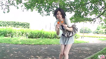 Japon Yıldızı Mizuki Sokakta Bulunup Sikişiyor