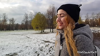 Parayla Siktirilmiş Rus Kız Bella Mur’la Ateşli Seks Macerası