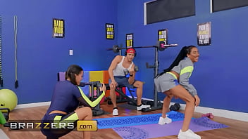 Brazzers – En Seksi Pornstarların Terli Terli Yaptıkları Ateşli Antrenmanlarla Pompalanmaya Hazır Ol